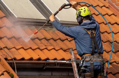 Démoussage et hydrofuge de toiture à Esmans